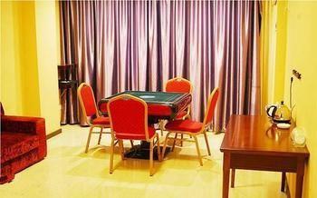 Hecheng Business Hotel Shaoguan Exterior photo